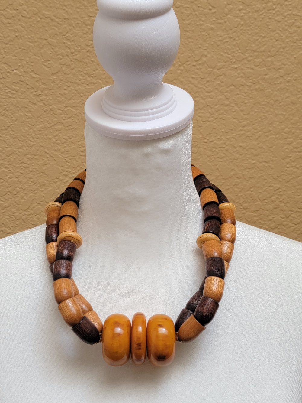 Vintage Cadora Two-Tone Wooden Bead Necklace - Brown & Tan